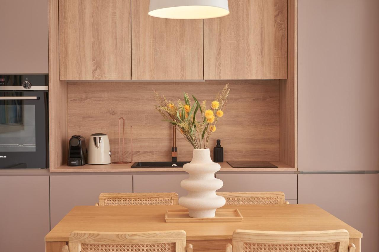 Charitos Heights Boutique Apt Ii, Kolonaki Ateny Zewnętrze zdjęcie